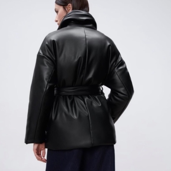Faux leather belted puffy jacket - Picture 7 of 7